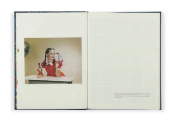 2025-06-23_11-08-09-160633 Rozkładówka z Encyclopaedii 4