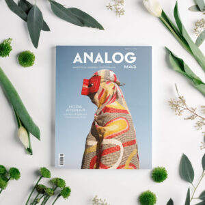 Okładka cała w kwiatach